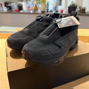 Nike Black Gore-Tex Women's Sneakers